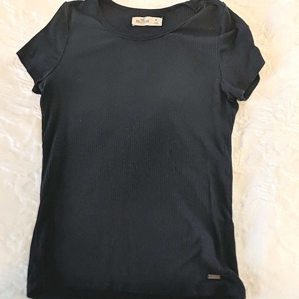 4/$20 Hollister Black Ribbed Tee